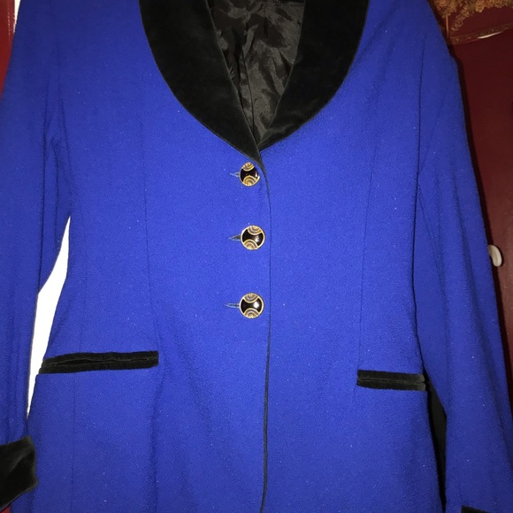 Elegant Royal Blue blazer with Black velvet trim - Picture 1 of 5